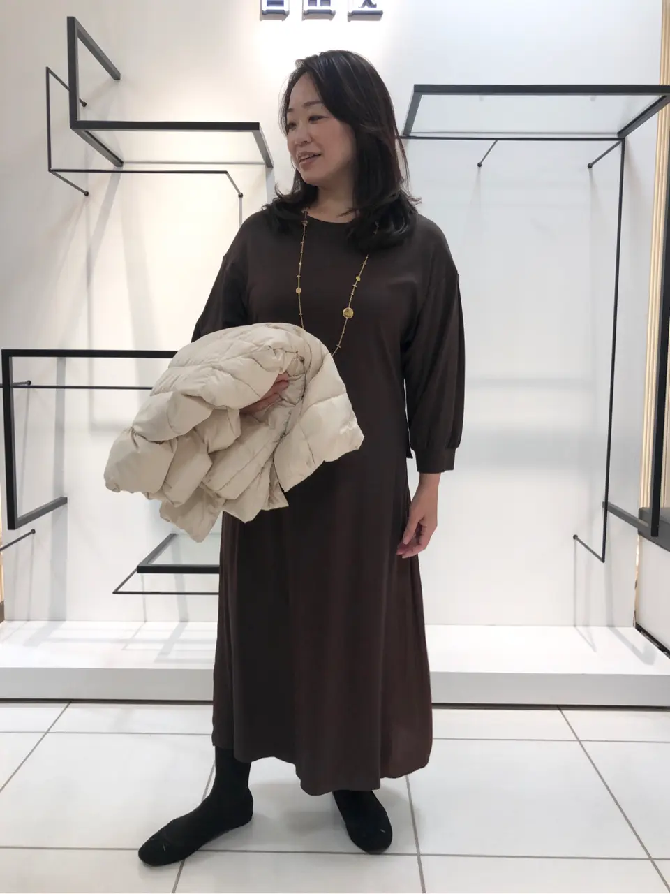 自由区 伊藤 コーディネート画像