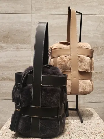 自由区 鈴木 コーディネート画像