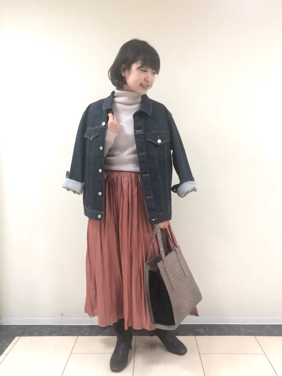 自由区 佐藤 コーディネート画像