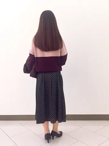 自由区 L スタッフ コーディネート画像