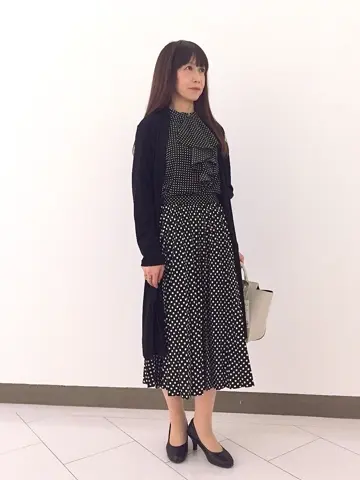 自由区 L スタッフ コーディネート画像