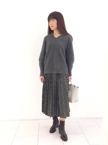 自由区 L スタッフ コーディネート画像