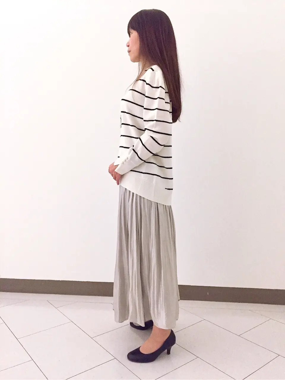 自由区 L スタッフ コーディネート画像