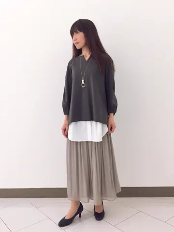 自由区 L スタッフ コーディネート画像