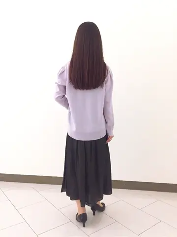 自由区 L スタッフ コーディネート画像