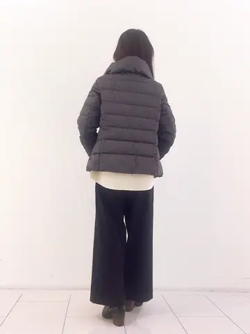 自由区 L スタッフ コーディネート画像