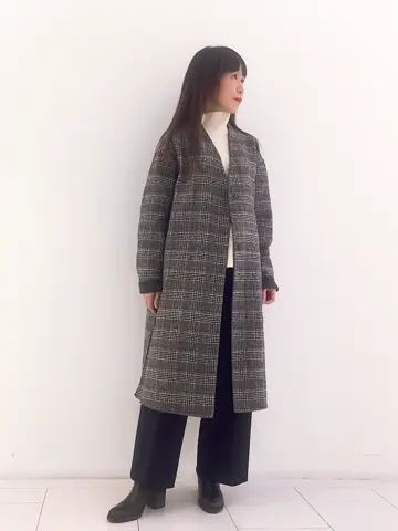 自由区 L スタッフ コーディネート画像