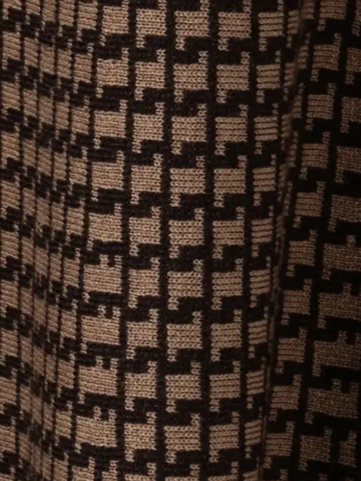 自由区 L 中島 コーディネート画像