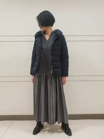 自由区 L スタッフ コーディネート画像