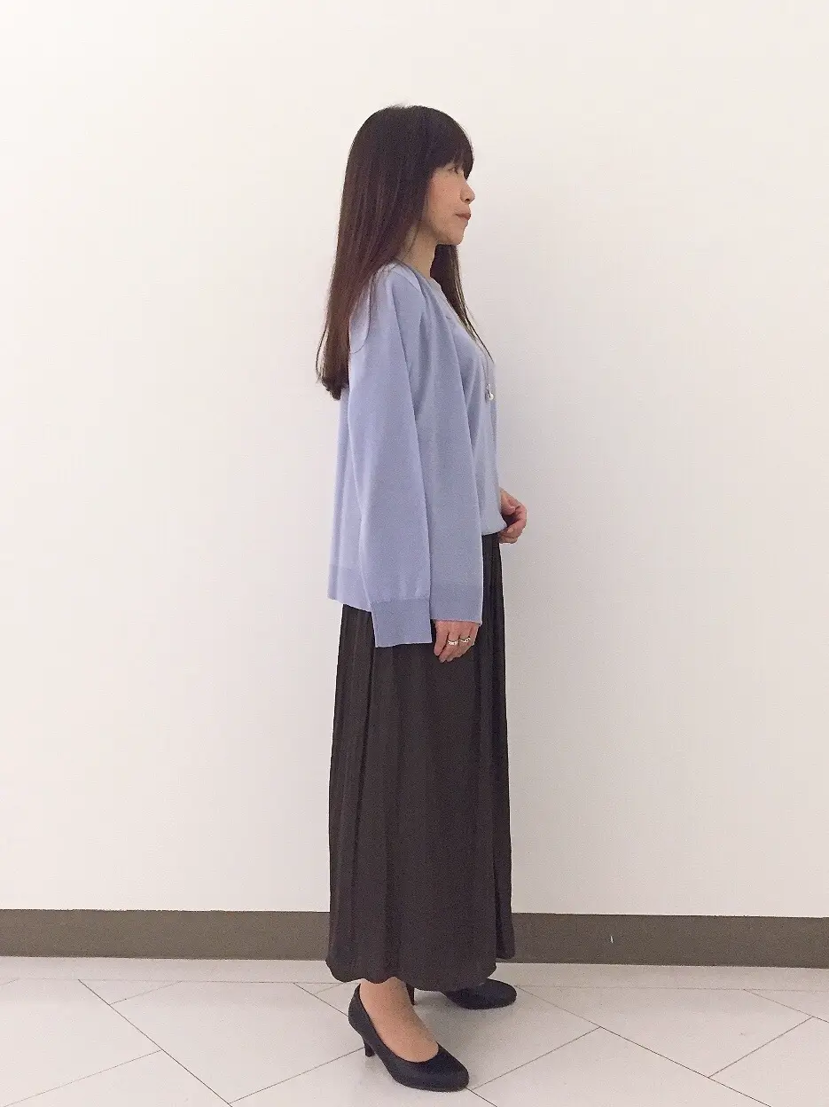 自由区 L スタッフ コーディネート画像