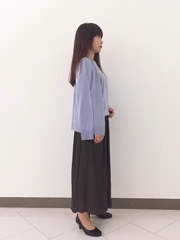 自由区 L スタッフ コーディネート画像