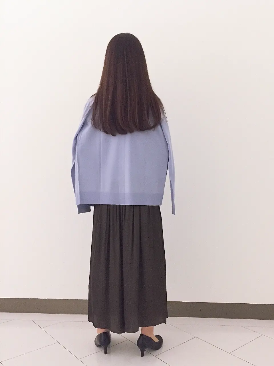 自由区 L スタッフ コーディネート画像