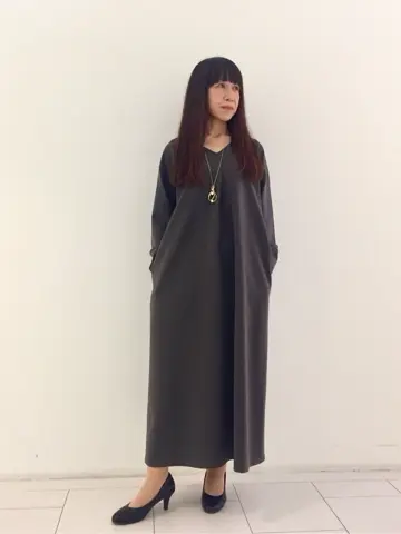 自由区 L スタッフ コーディネート画像