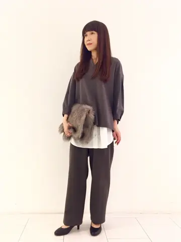 自由区 L スタッフ コーディネート画像