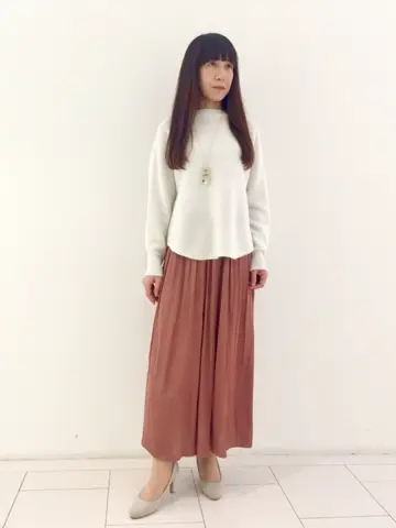 自由区 L スタッフ コーディネート画像