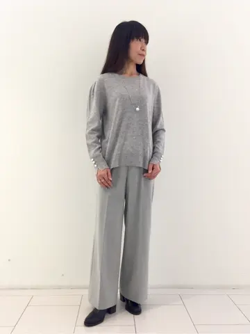 自由区 L スタッフ コーディネート画像