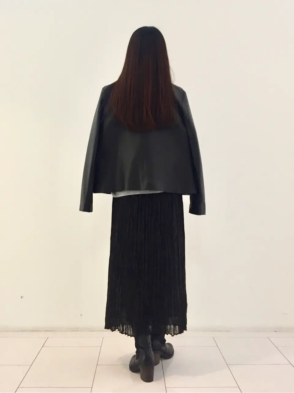 自由区 L スタッフ コーディネート画像