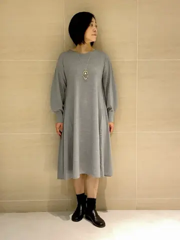 自由区 L 中島 コーディネート画像