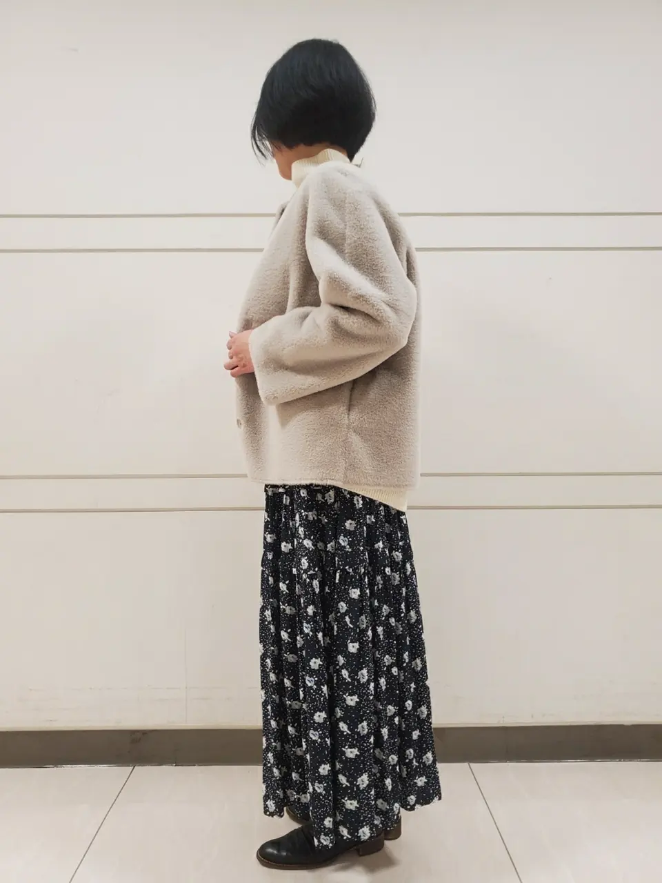 自由区 L スタッフ コーディネート画像