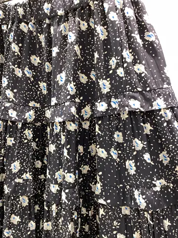 自由区 L 中島 コーディネート画像