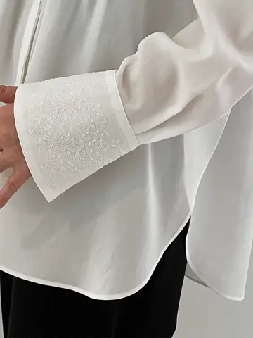 自由区 L スタッフ コーディネート画像