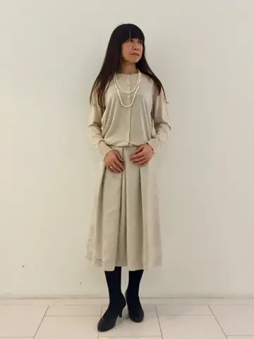 自由区 L スタッフ コーディネート画像