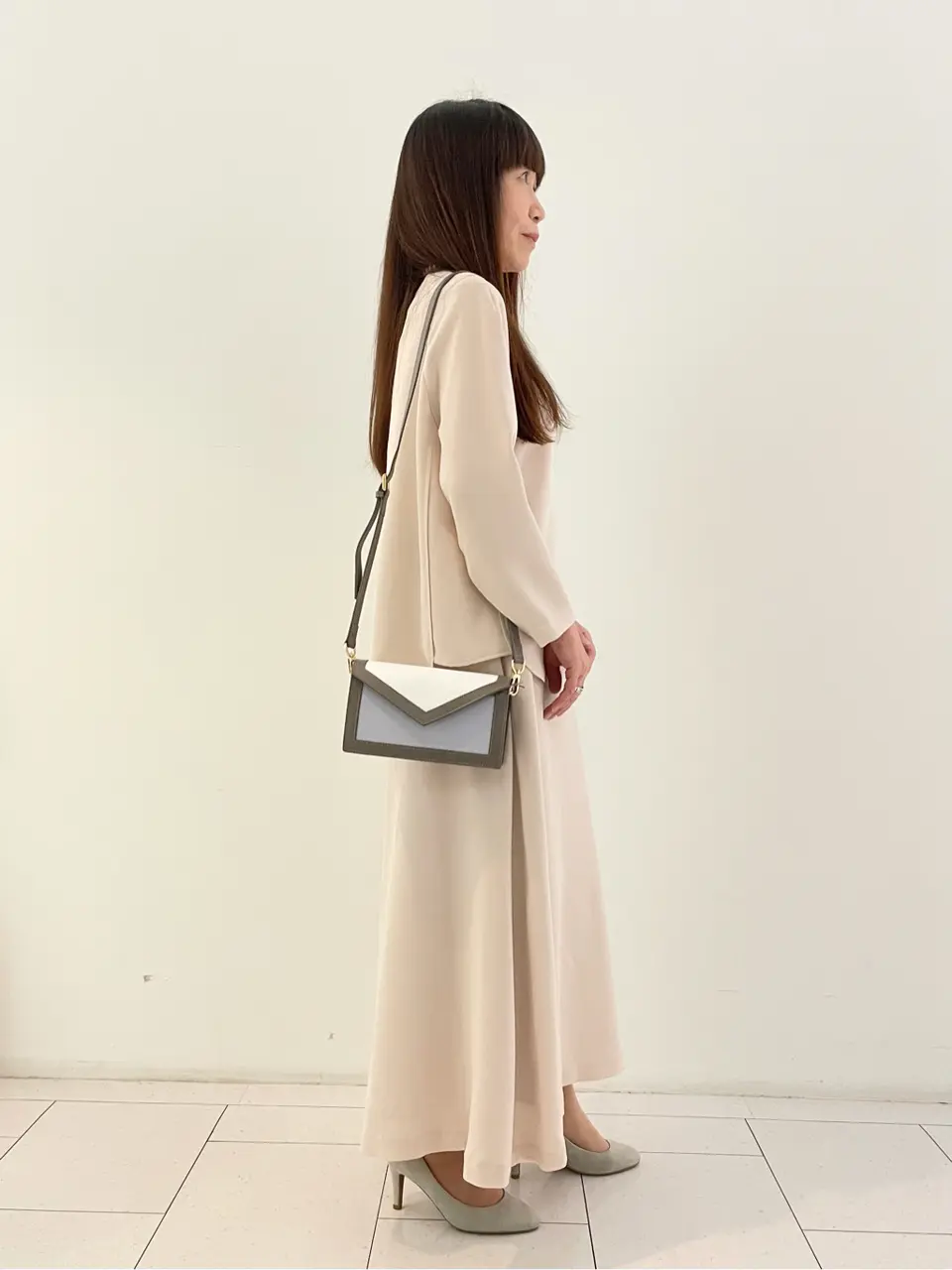 自由区 L スタッフ コーディネート画像