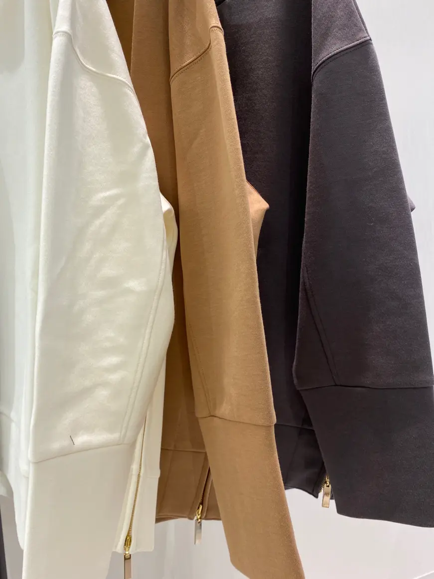 自由区 L 中島 コーディネート画像