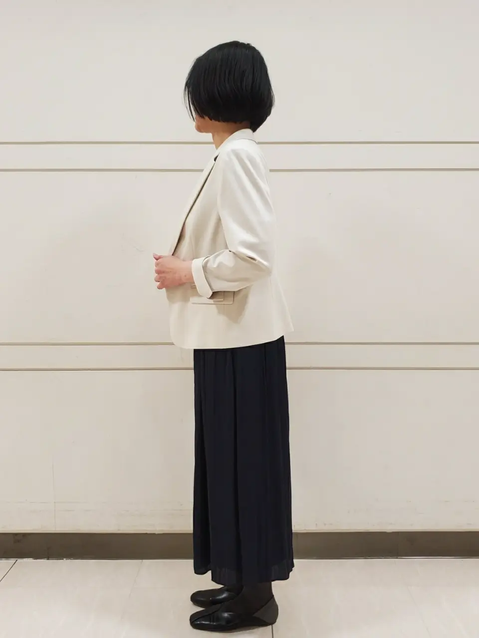 自由区 L スタッフ コーディネート画像