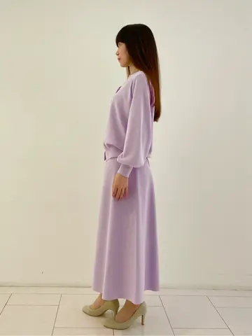 自由区 L スタッフ コーディネート画像