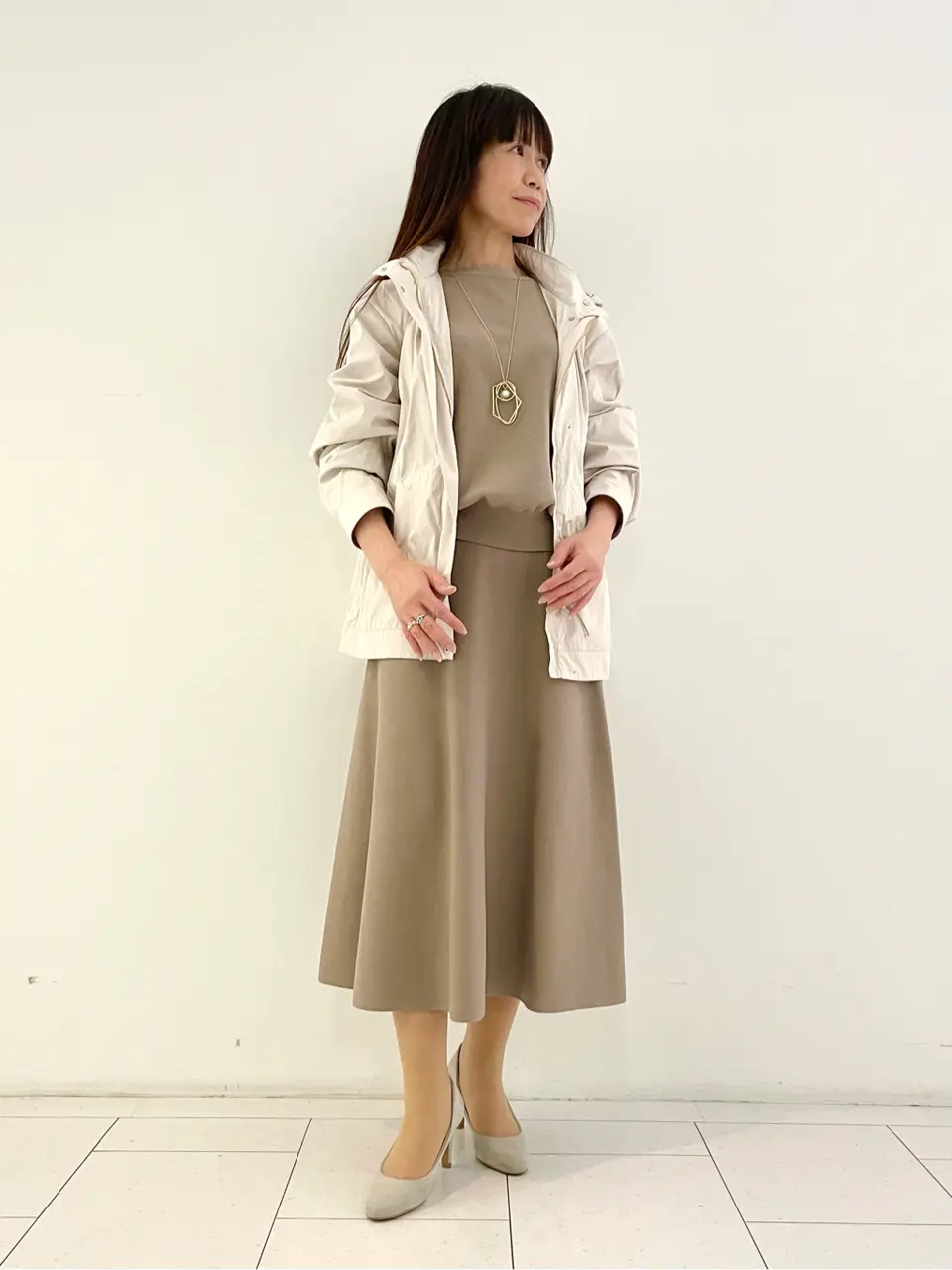 自由区 L スタッフ コーディネート画像