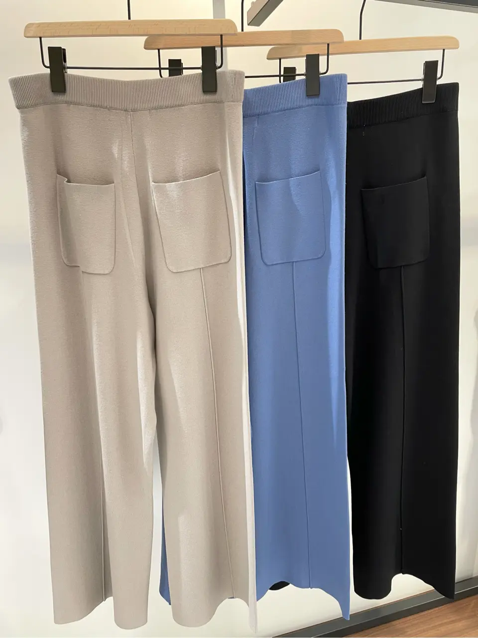 自由区 L スタッフ コーディネート画像