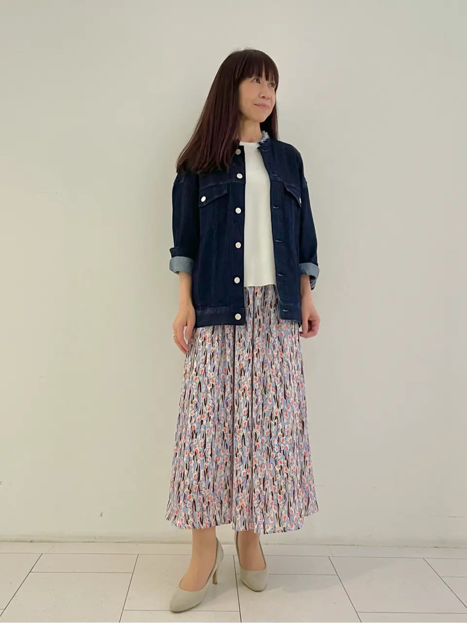 自由区 L スタッフ コーディネート画像