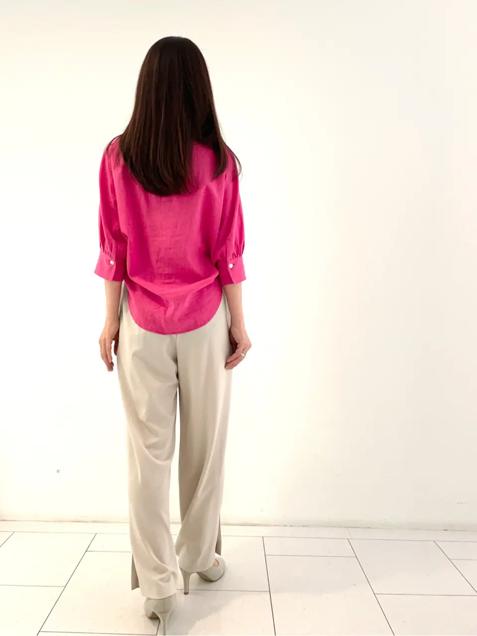 自由区 L スタッフ コーディネート画像