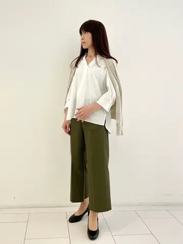 自由区 L スタッフ コーディネート画像