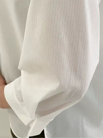 自由区 L スタッフ コーディネート画像