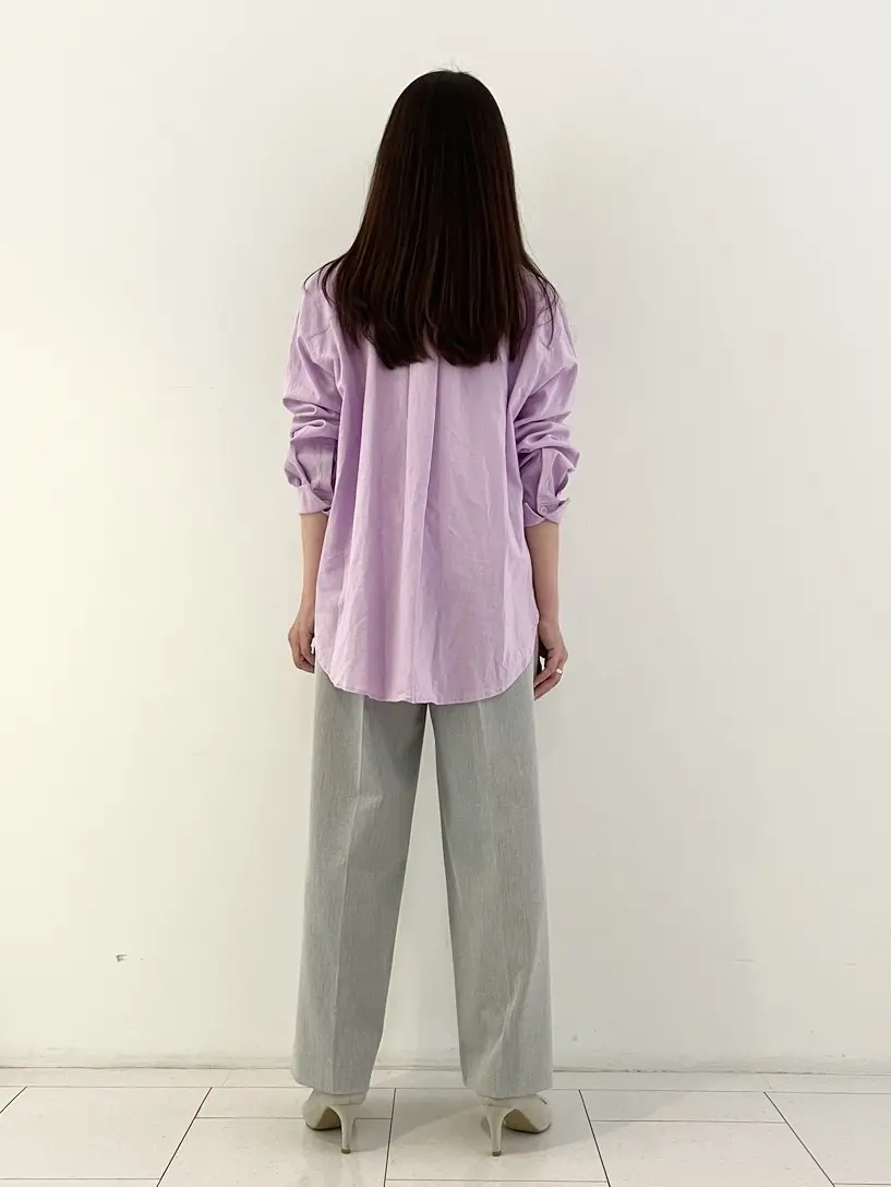 自由区 L スタッフ コーディネート画像