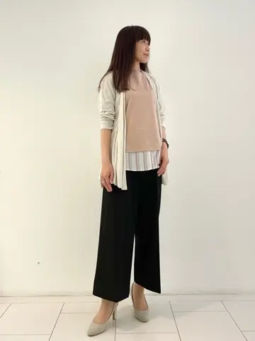 自由区 L スタッフ コーディネート画像