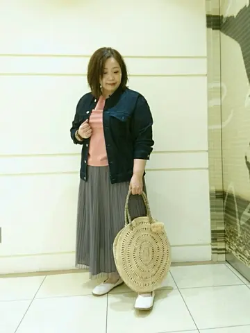 自由区 L 藤原 コーディネート画像