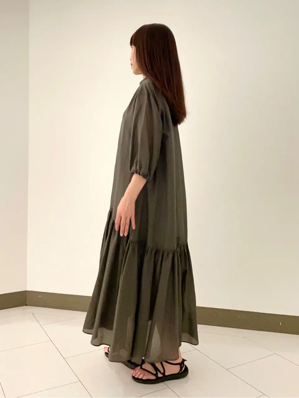 自由区 L スタッフ コーディネート画像