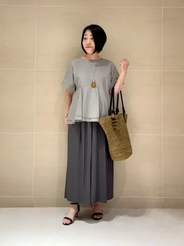 自由区 L 中島 コーディネート画像