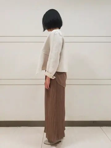 自由区 L スタッフ コーディネート画像