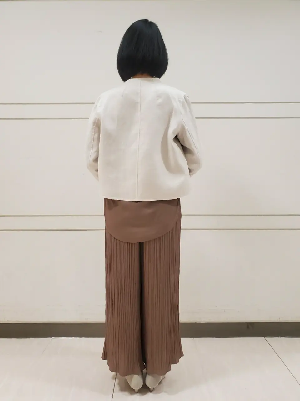 自由区 L スタッフ コーディネート画像