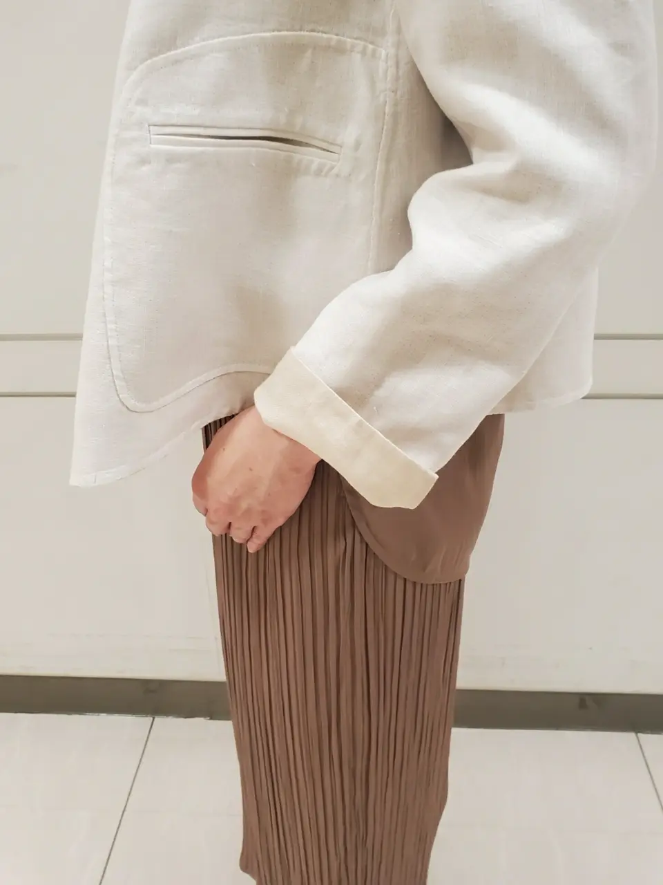 自由区 L スタッフ コーディネート画像