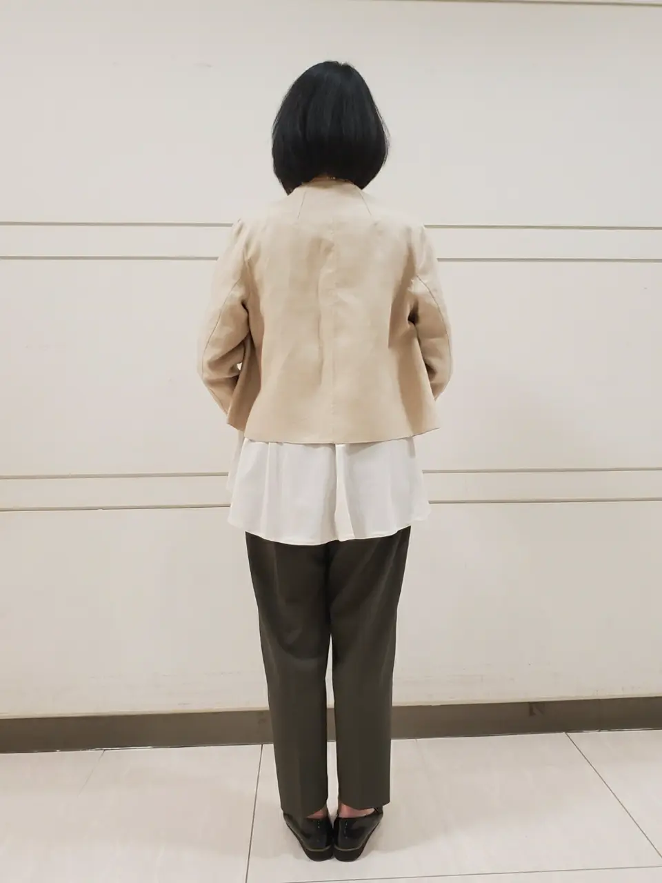 自由区 L スタッフ コーディネート画像