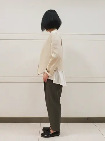 自由区 L スタッフ コーディネート画像