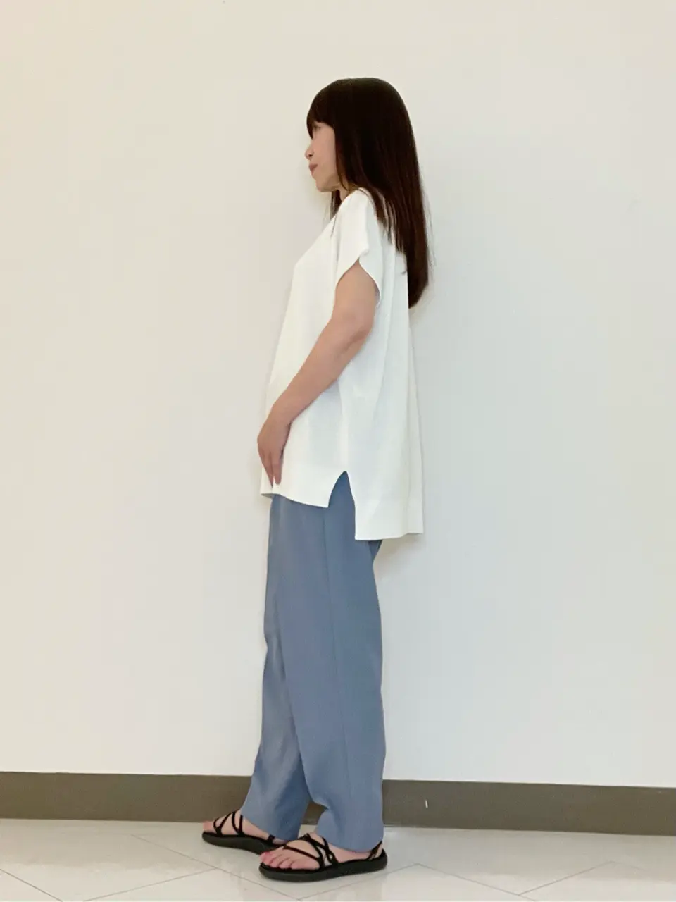 自由区 L スタッフ コーディネート画像