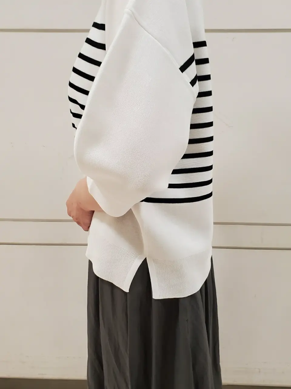 自由区 L スタッフ コーディネート画像