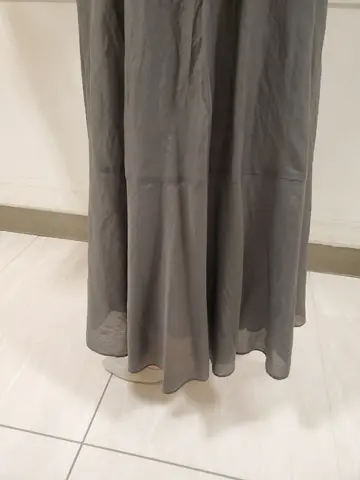 自由区 L スタッフ コーディネート画像