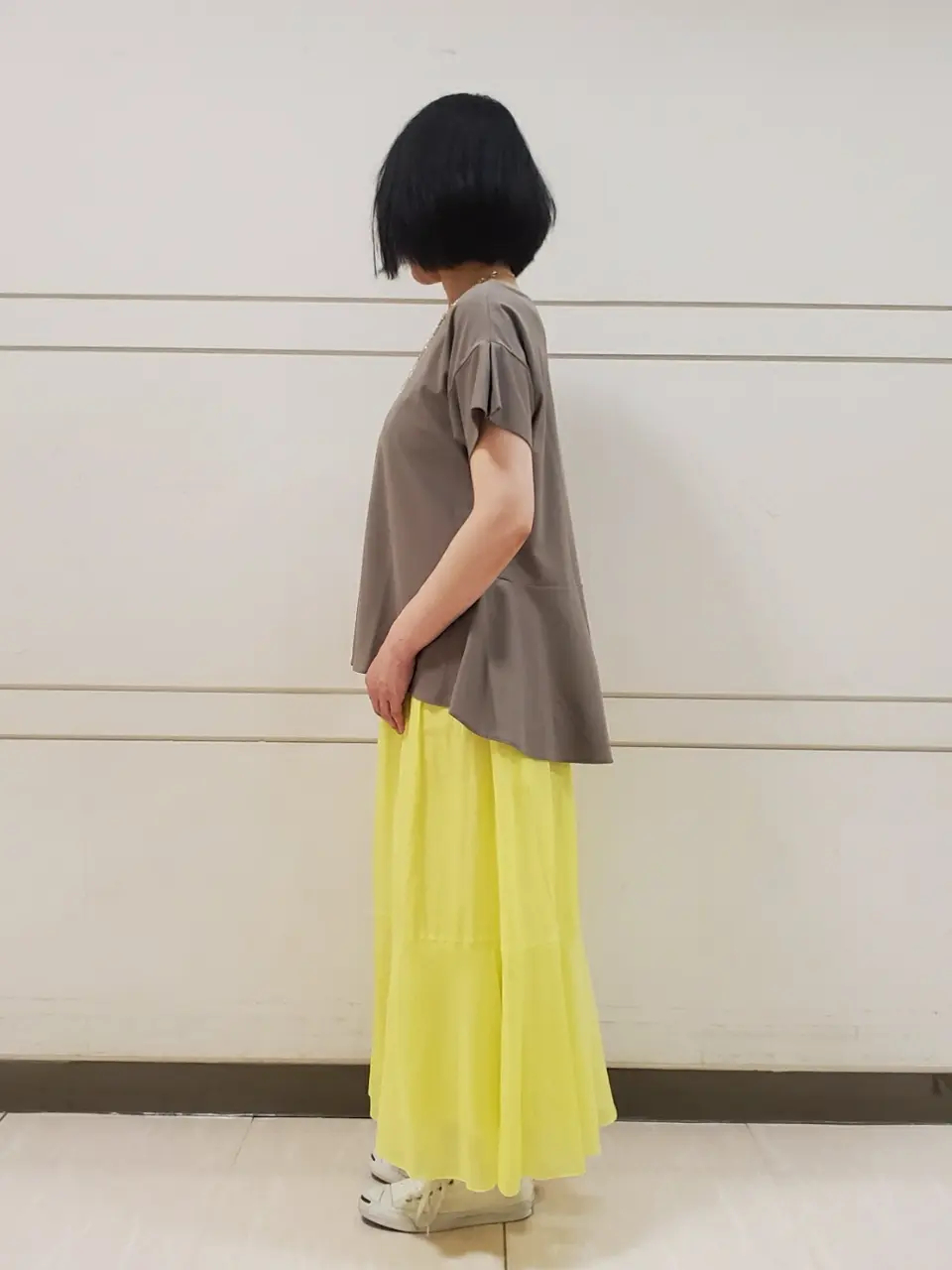 自由区 L スタッフ コーディネート画像